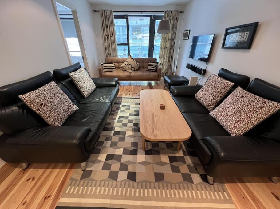 دبلن Sir John Rodgerson Apartment المظهر الخارجي الصورة