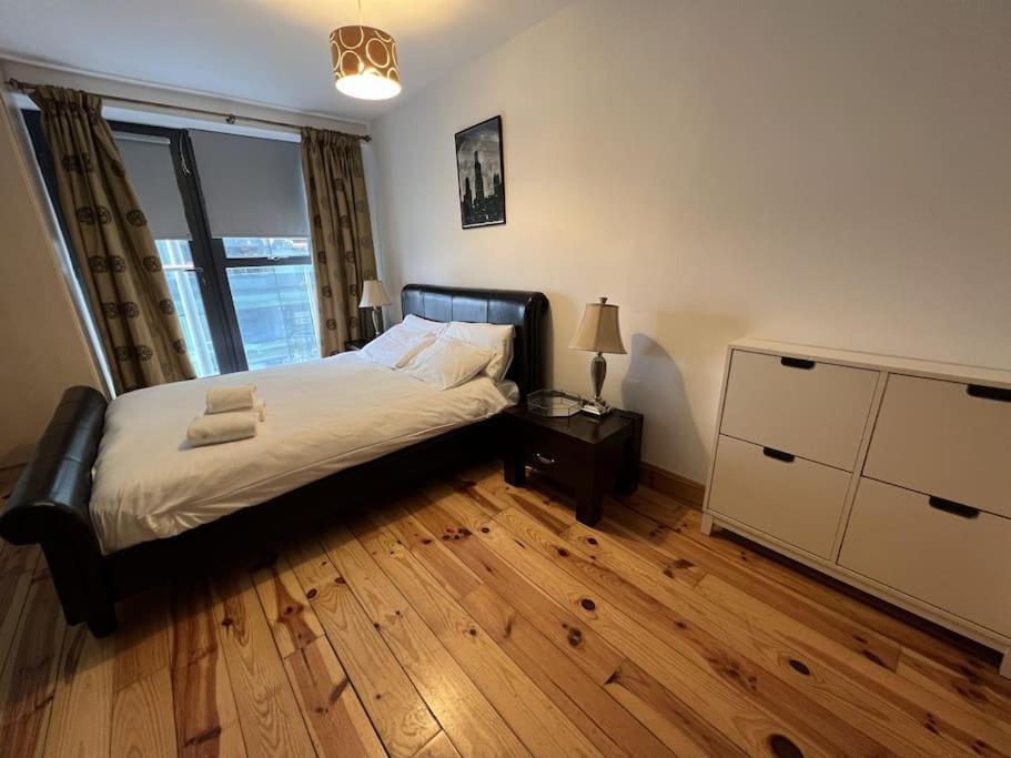 دبلن Sir John Rodgerson Apartment المظهر الخارجي الصورة